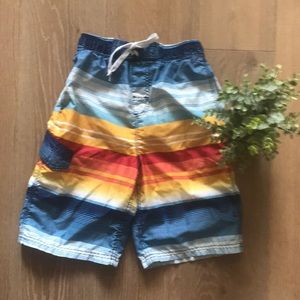 Kanu surf boys M (10-12) board shorts. 22 inch waist.